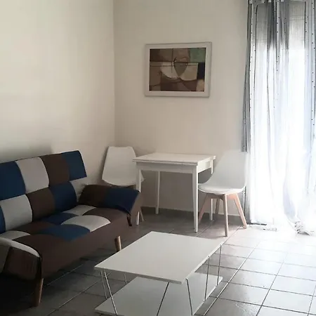 Central Apartments Eretria Buitenkant foto