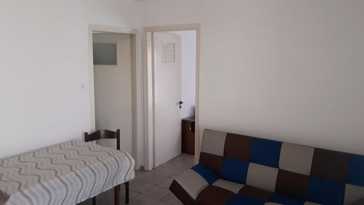 Apartment Central Apartments Eretria *
